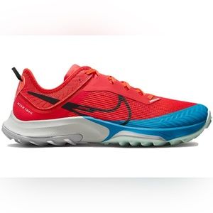 NWT Nike Air Zoom Terra Kiger 8